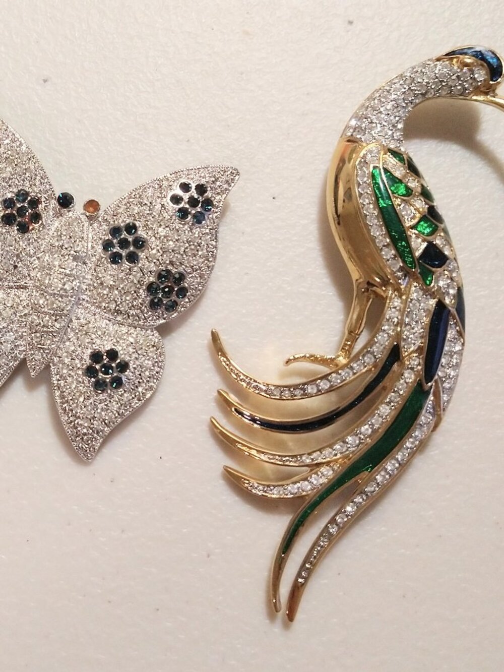 Broach Vintage Pin